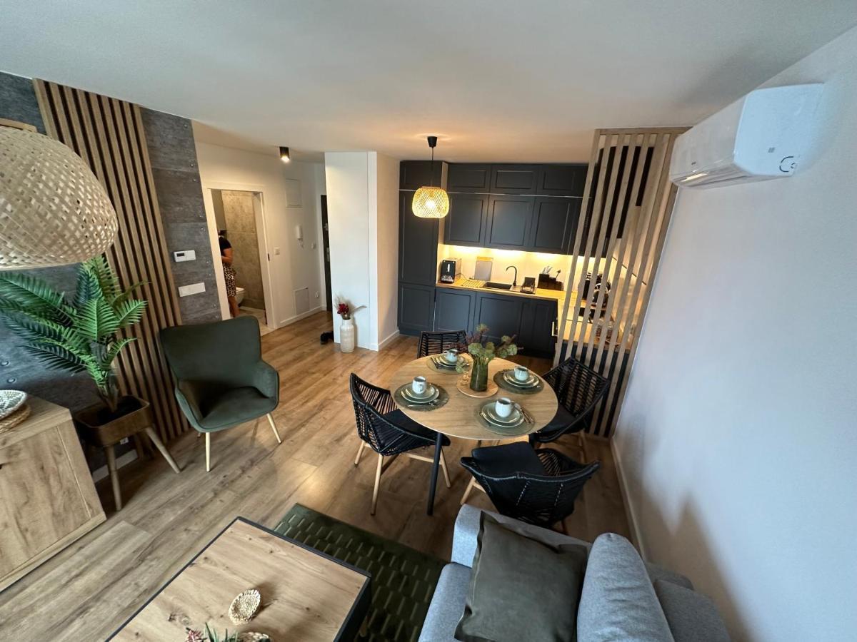 Apartament 28 W Dolinie Baryczy - 5D Apartamenty 밀리치 외부 사진
